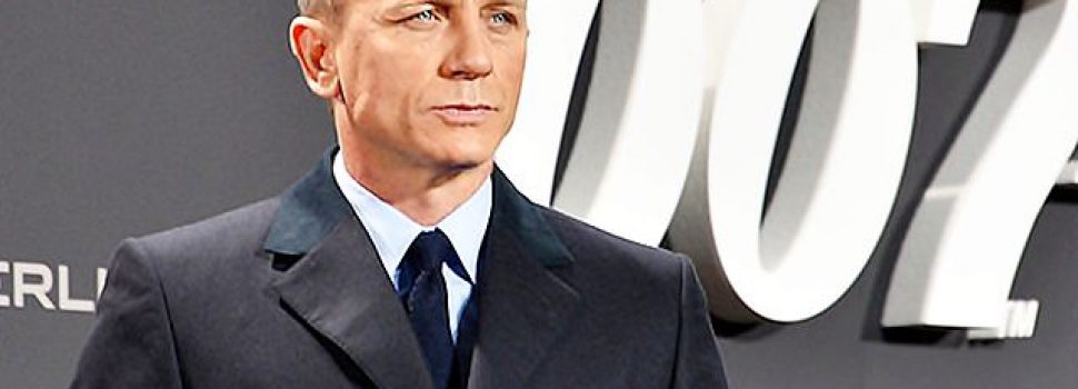 FHM-Daniel Craig James Bond