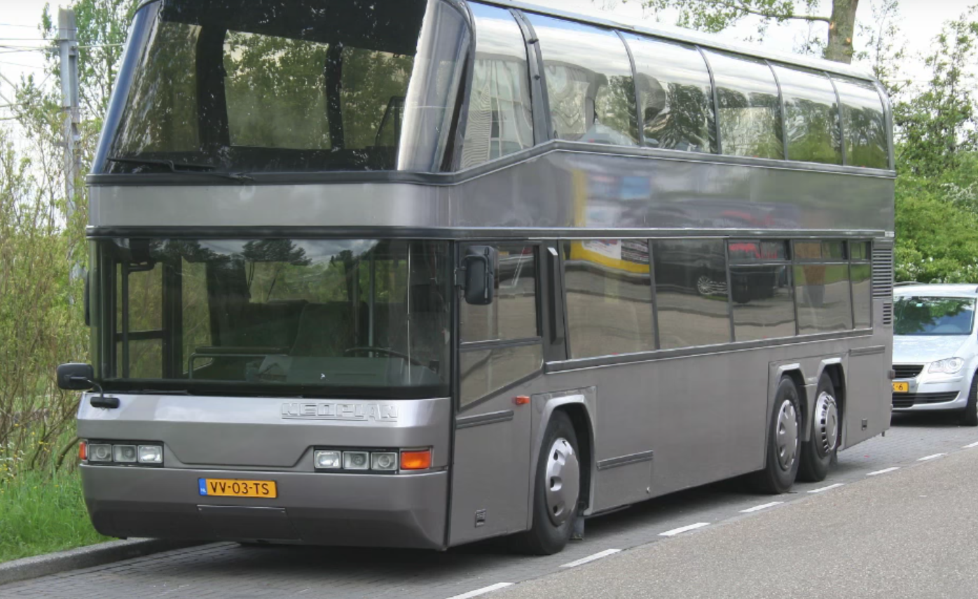 FHM-Tourbus