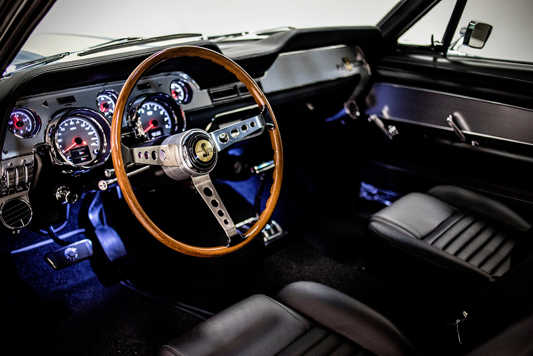 Shelby GT500 1967 Revology