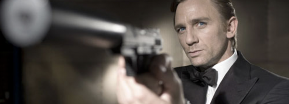 Daniel Craiq James Bond in 25 Bond