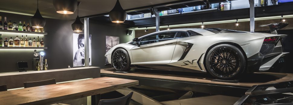 Lamborghini Mancave Auto's