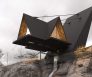living-on-the-edge-cabine