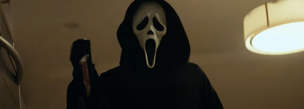 Scream is terug en deelt bloederige zieke eerste trailer