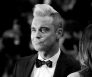 Robbie Williams laat het achterste van zijn tong zien in nieuwe Netflix documentaire